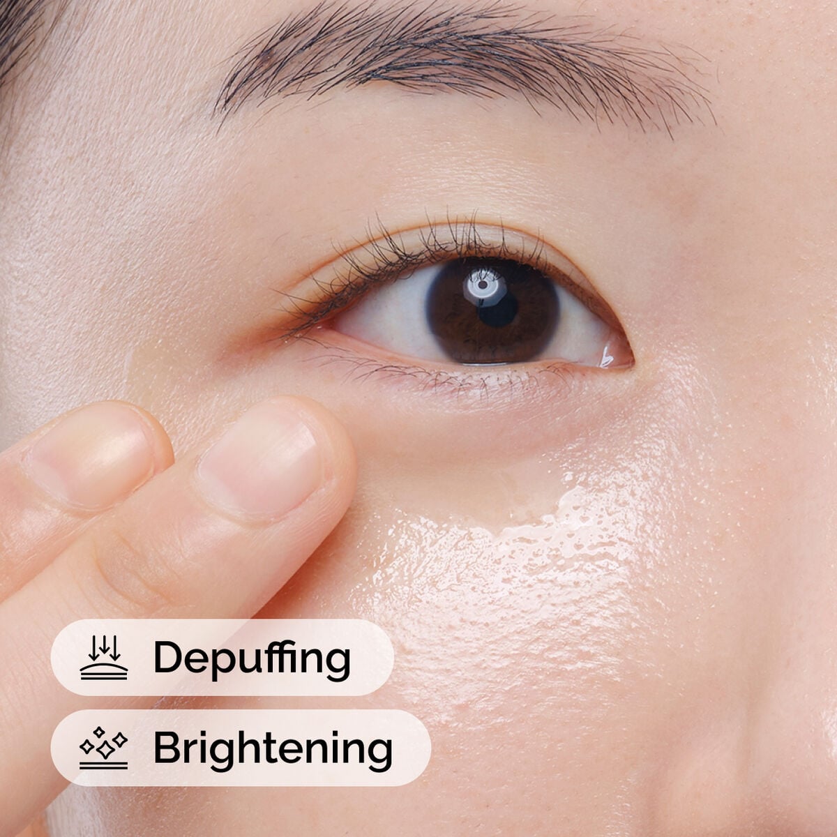 caffeine-solution-5-egcg-eye-serum-g5 ord-caffeine-solution-egcg-model-application-with-benefits.jpg