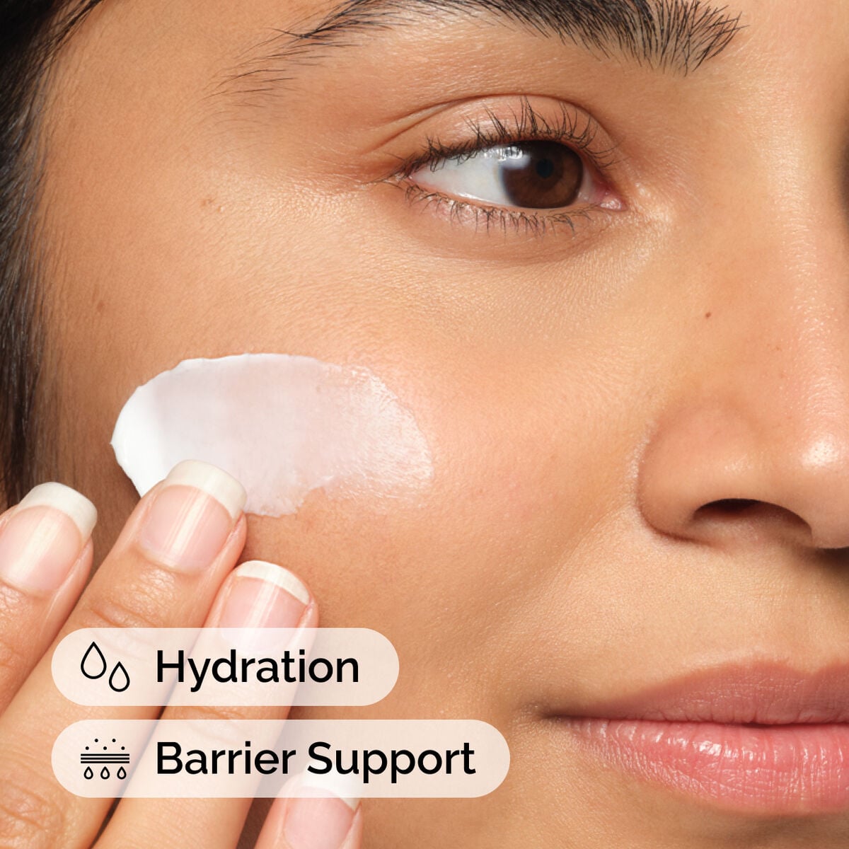natural-moisturizing-factors-ha-q5 ord-natural-moisturizing-factors-ha-model-application-with-benefits.jpg